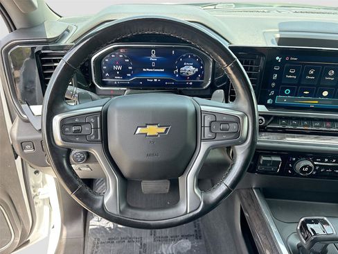 Used 2024 Chevrolet Silverado 1500 LTZ w/ LTZ Convenience Package II AWD/4WD image 11