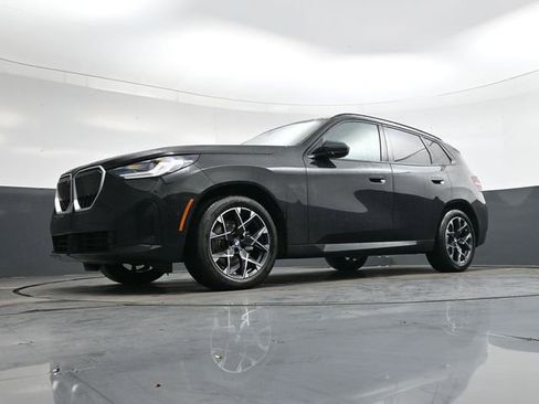 Used 2025 BMW X3 xDrive30i w/ Premium Package image 35