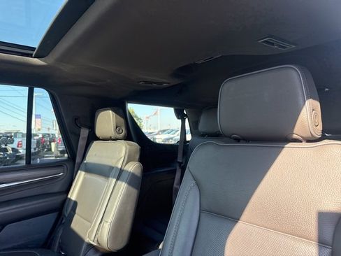 Used 2022 GMC Yukon Denali w/ Denali Ultimate Package image 13