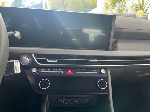 Used 2025 Hyundai Sonata SEL image 17