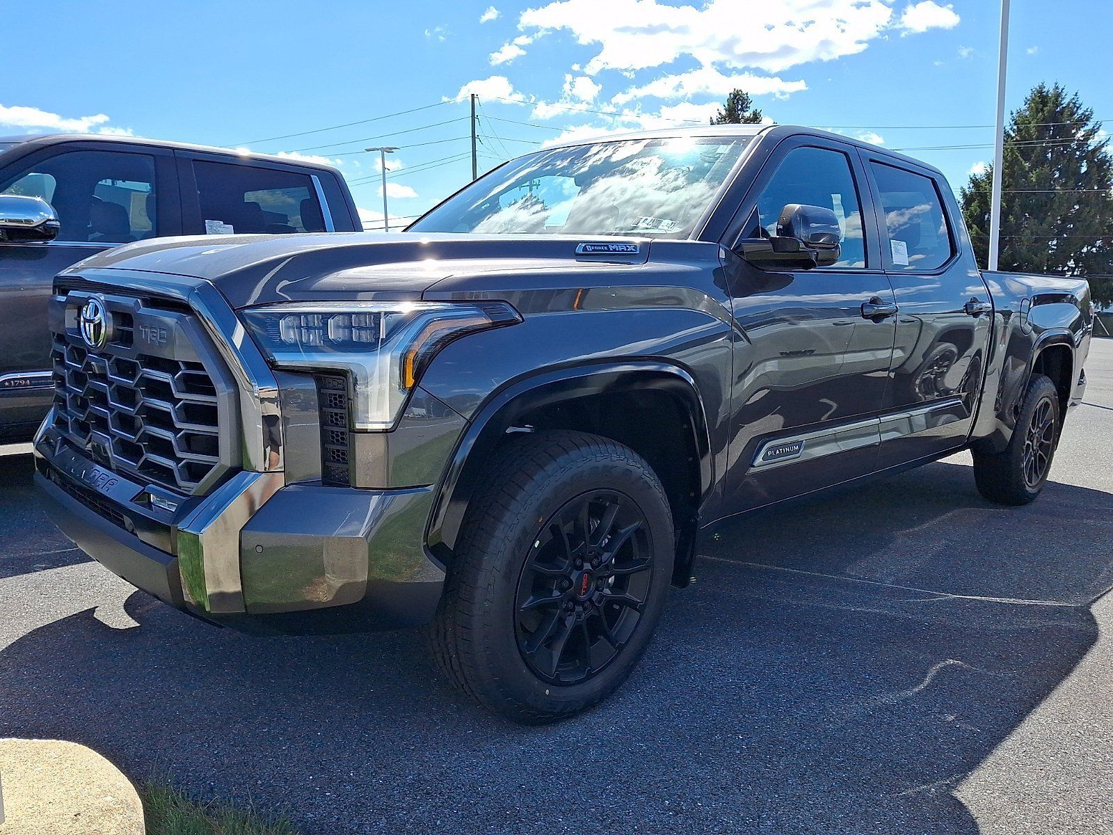 New 2026 Toyota Tundra Platinum AWD/4WD image 3