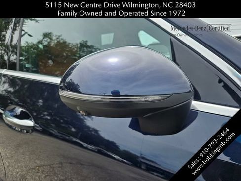 Certified 2023 Mercedes-Benz GLC 300 4MATIC w/ Exclusive Trim Package image 11