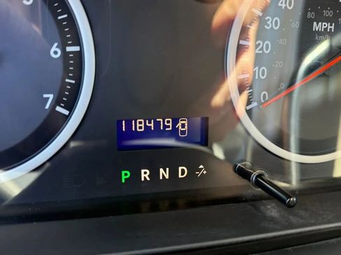 Used 2012 RAM 1500 Express image 22