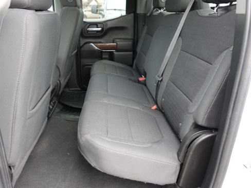 Used 2022 GMC Sierra 1500 SLE w/ X31 Off-Road Package image 23