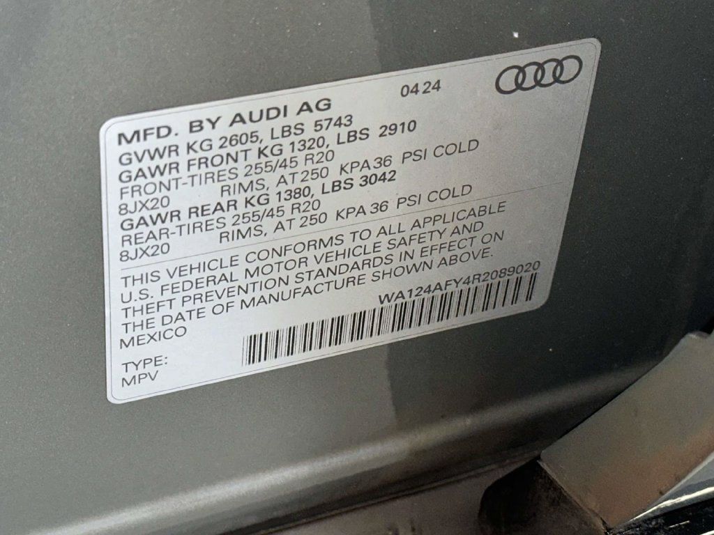 Used 2024 Audi SQ5 Premium Plus w/ Premium Plus Package AWD/4WD image 39