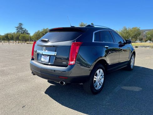 Used 2016 Cadillac SRX Luxury w/ Driver Awareness Package FWD image 5
