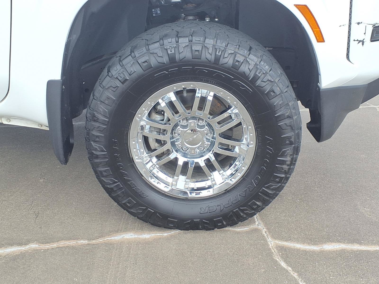 Used 2022 Nissan Frontier S w/ Technology Package RWD image 9