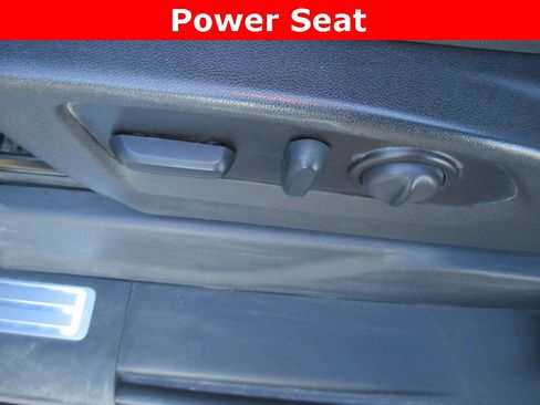 Certified 2022 GMC Sierra 2500 SLE w/ SLE Convenience Package image 18