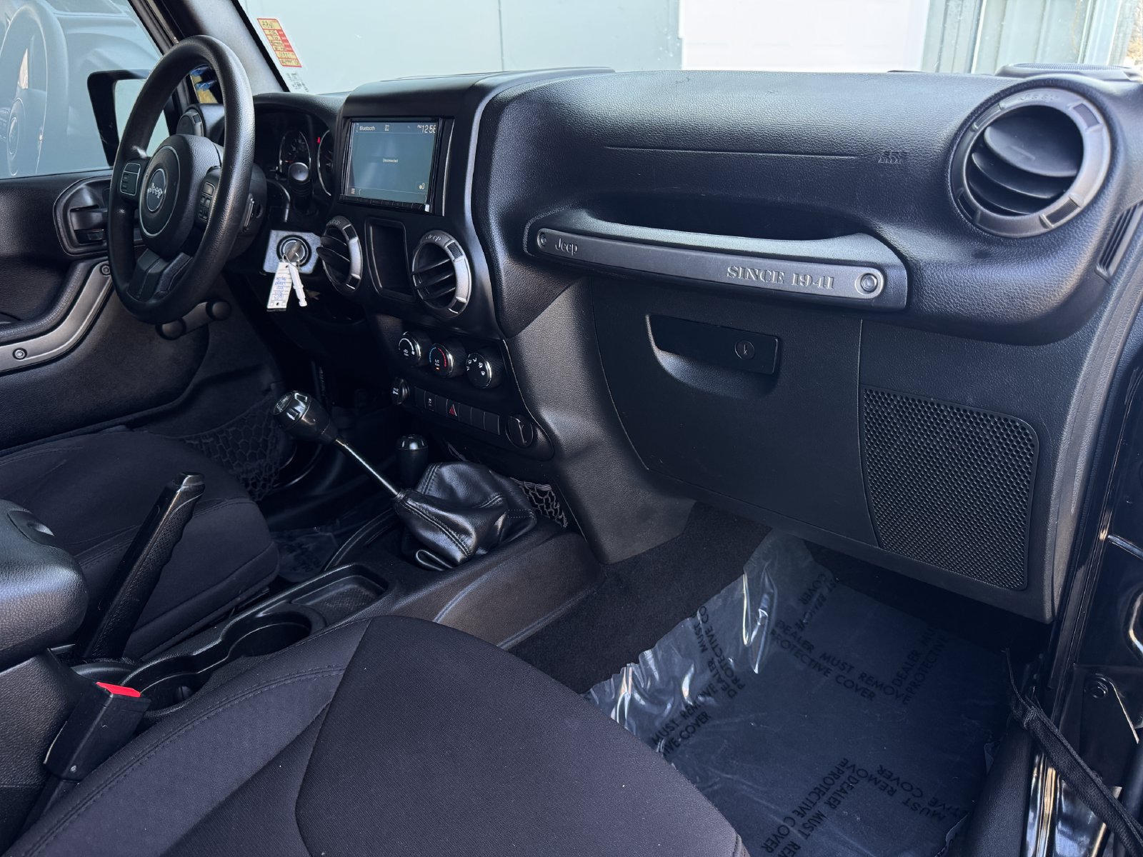 Used 2015 Jeep Wrangler Unlimited Sport AWD/4WD image 19