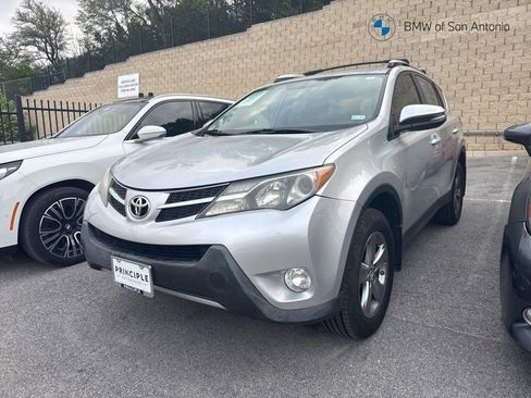 Used 2015 Toyota RAV4 XLE image 1