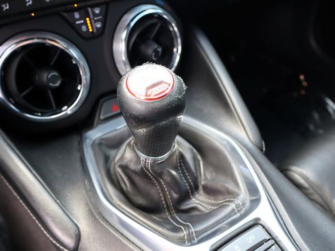Used 2016 Chevrolet Camaro SS RWD image 37