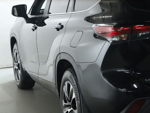 Used 2026 Toyota Highlander XLE AWD/4WD image 41