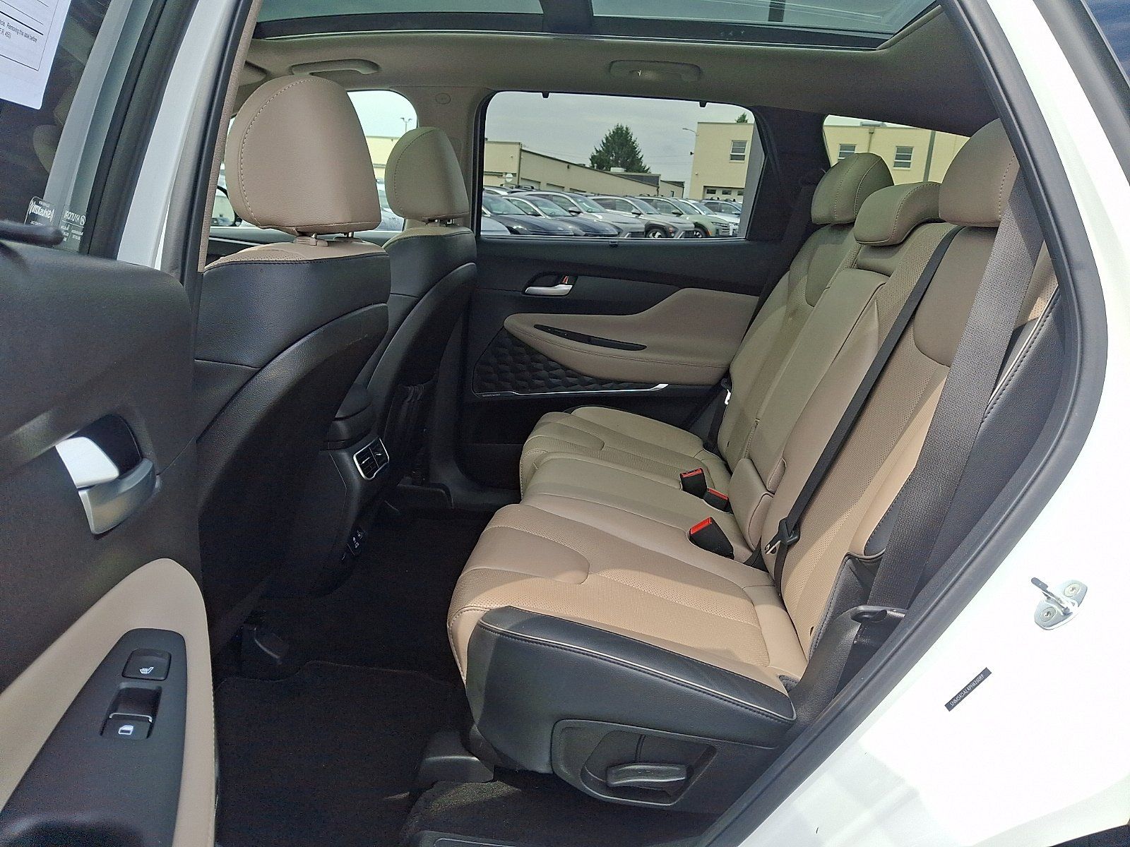 Certified 2023 Hyundai Santa Fe Limited AWD/4WD image 11
