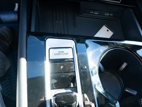 New 2026 Volkswagen Atlas Cross Sport SE image 20