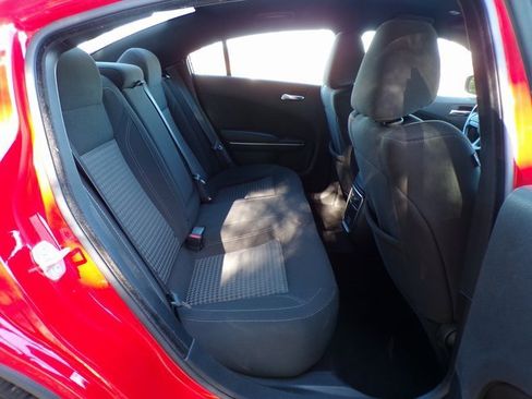 Used 2023 Dodge Charger SXT image 9