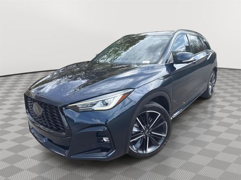 Used 2023 INFINITI QX50 Sport image 2