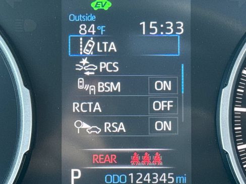 Used 2022 Toyota RAV4 XLE Premium AWD/4WD image 20
