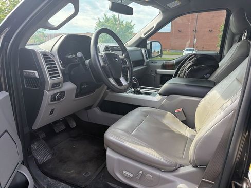 Used 2015 Ford F150 Lariat AWD/4WD image 10