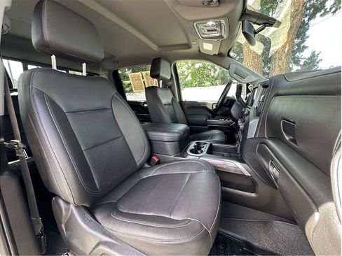 Used 2023 Chevrolet Silverado 2500 LTZ w/ LTZ Plus Package AWD/4WD image 4