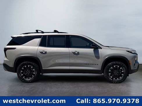 New 2026 Chevrolet Traverse Z71 AWD/4WD image 2