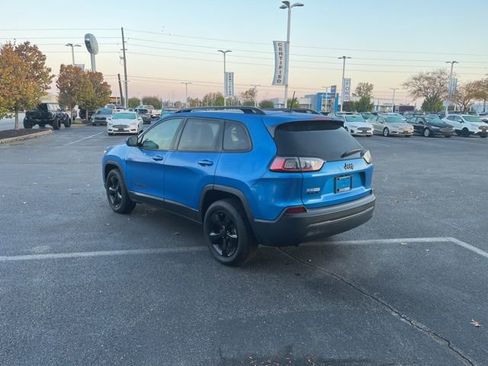 Used 2020 Jeep Cherokee Altitude image 12