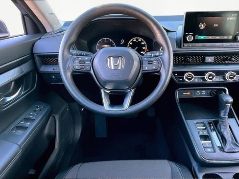 Certified 2025 Honda CR-V EX image 8