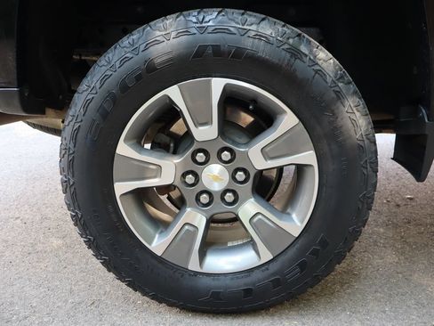 Used 2016 Chevrolet Colorado Z71 AWD/4WD image 43