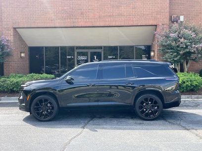 Used 2024 Chevrolet Traverse RS