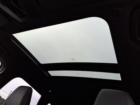 Used 2025 BMW X1 xDrive28i image 6