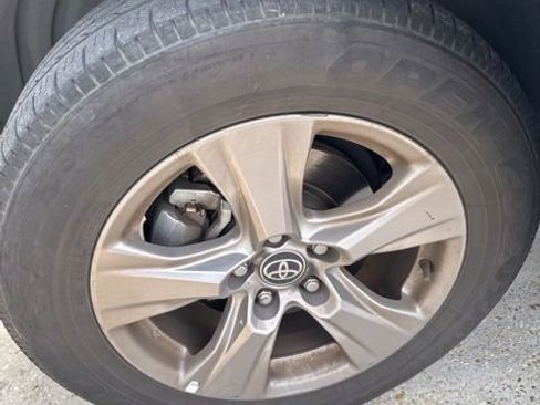 Used 2023 Toyota RAV4 XLE w/ XLE Grade Weather Package image 20