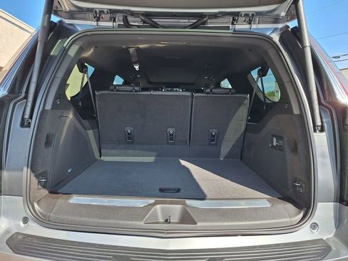 New 2026 Cadillac Escalade ESV Luxury w/ LPO, Radiant Package image 27