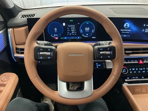 Used 2024 Hyundai Santa Fe Limited image 12