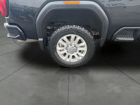 Used 2023 GMC Sierra 2500 Denali image 10