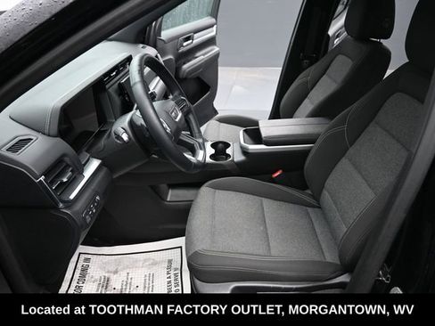 Used 2025 GMC Terrain Elevation image 12