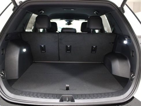 New 2026 GMC Terrain AT4 image 13