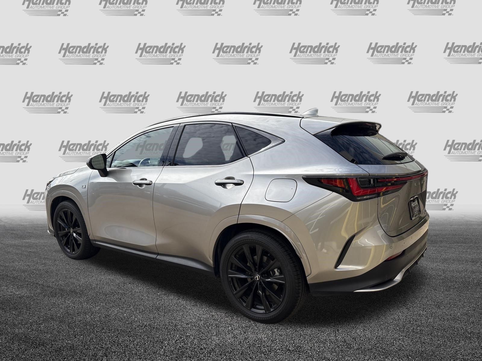 Used 2024 Lexus NX 450h+ F Sport w/ Vision Package AWD/4WD image 8