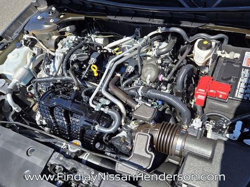 Used 2025 Nissan Altima 2.5 S FWD image 18