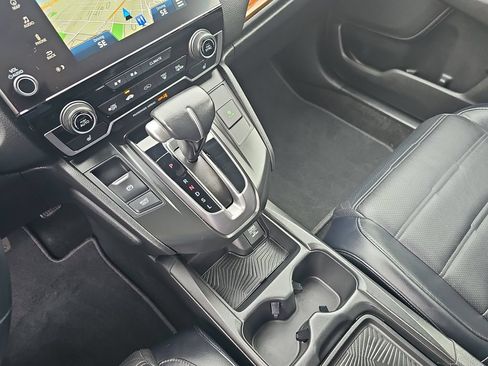 Used 2018 Honda CR-V Touring image 28