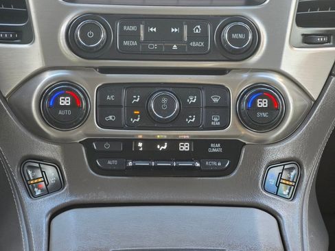 Used 2015 GMC Yukon Denali w/ Touring Package image 15