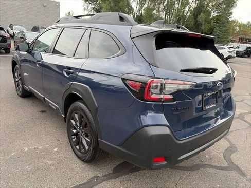Used 2024 Subaru Outback Onyx Edition XT AWD/4WD image 4