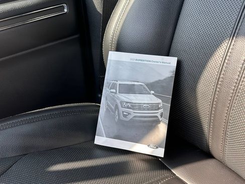 Used 2021 Ford Expedition Limited AWD/4WD image 52