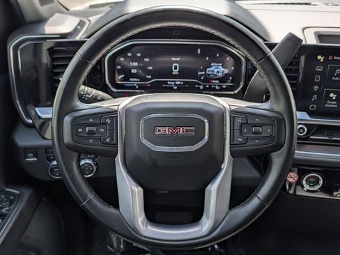 Used 2024 GMC Sierra 1500 SLT AWD/4WD image 32
