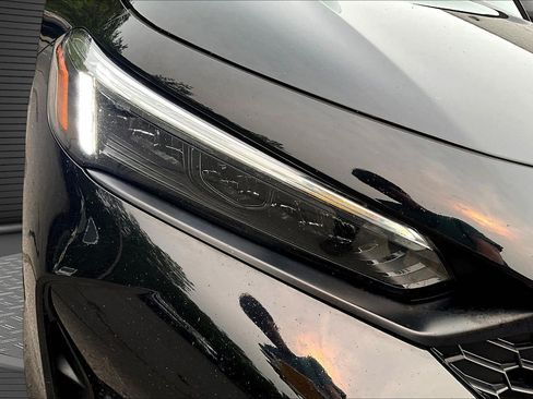 Used 2025 Honda Civic Sport image 22