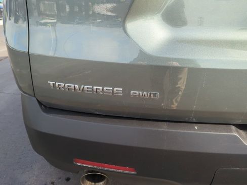 Certified 2023 Chevrolet Traverse LT image 9