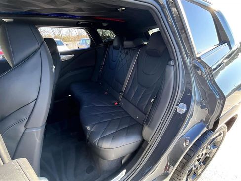 Used 2025 BMW XM image 20