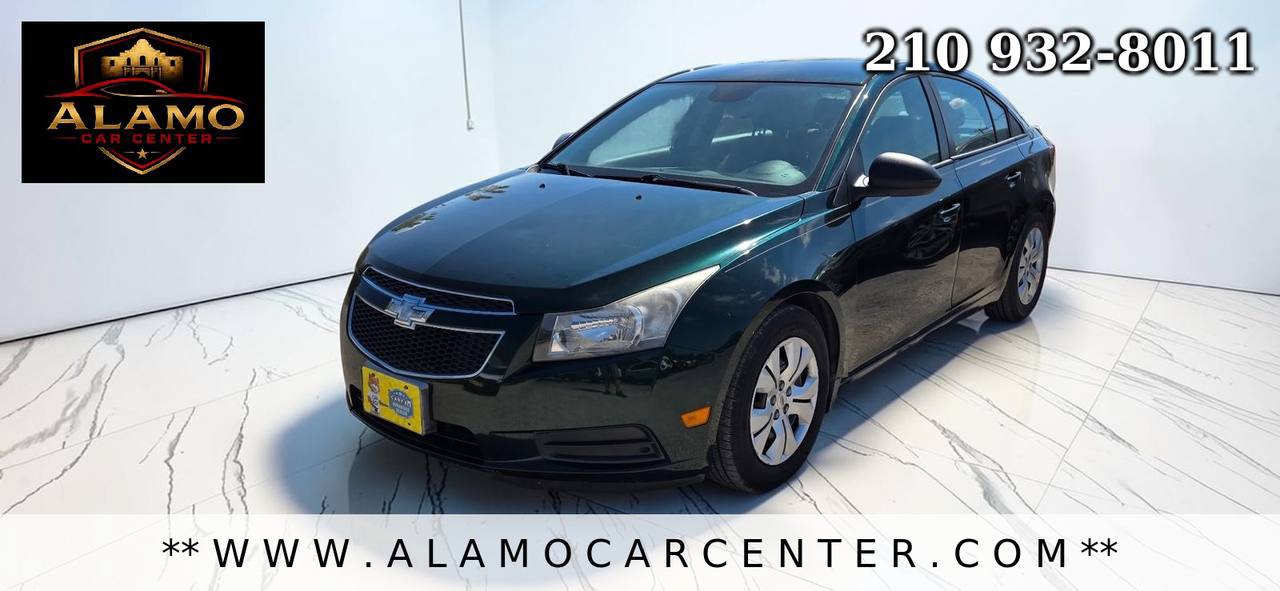 Used 2014 Chevrolet Cruze LS FWD image 1