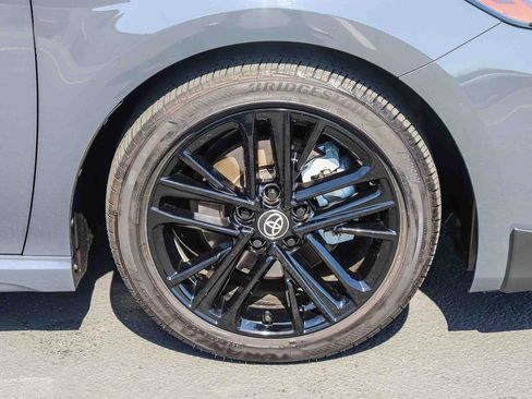 Certified 2025 Toyota Camry SE FWD image 11