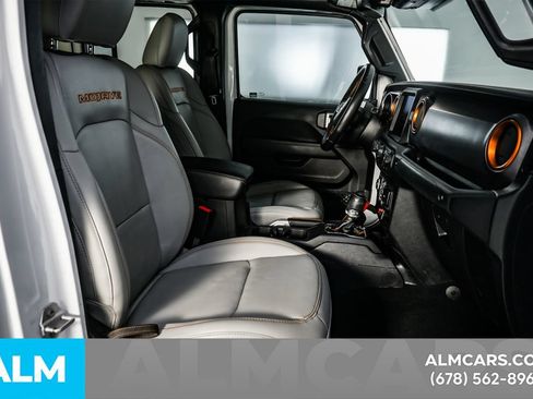 Used 2020 Jeep Gladiator Mojave AWD/4WD image 19
