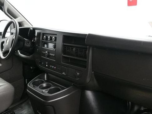 Used 2024 Chevrolet Express 3500 LS RWD image 19
