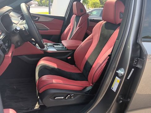 Used 2023 Acura MDX A-Spec image 17